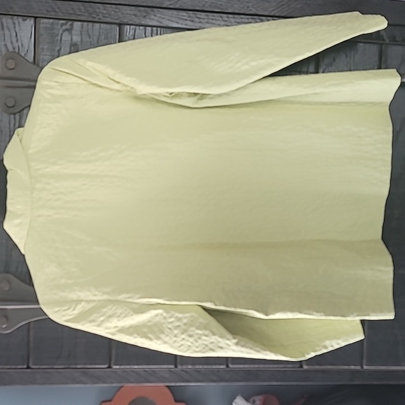 Jacket - Picture 2 of 3